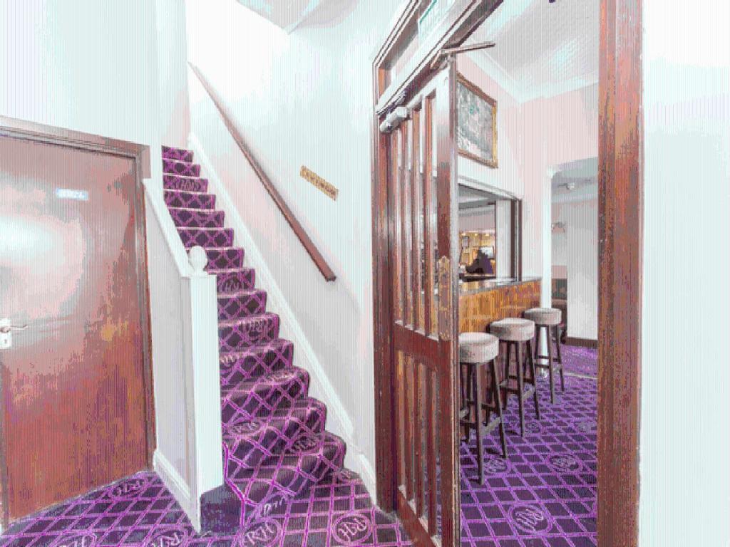 Oyo Ridgeway Hotel Chingford Exterior photo
